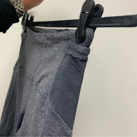 Lululemon Free Runner Crop Leggings - Picture 9 of 15